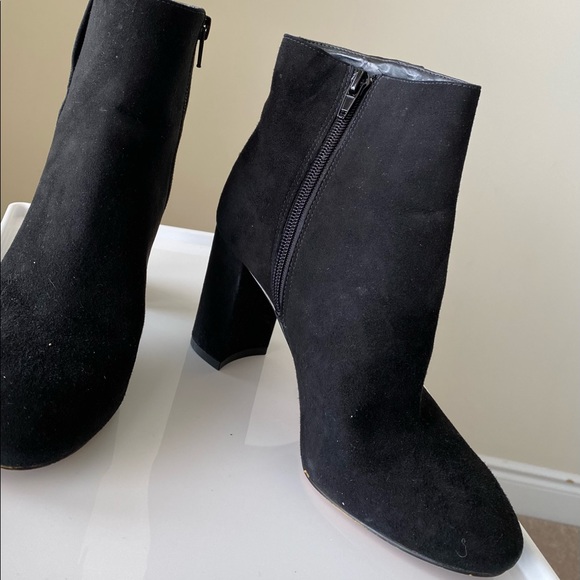 Nine West Heeled Booties Size 6 - Picture 4 of 5
